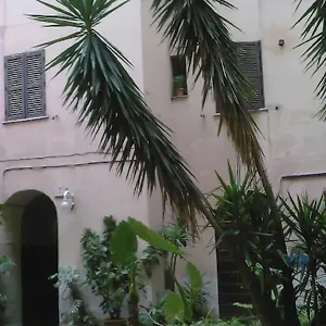 2* Maison d'hôtes Roma Prince Inn Accommodation